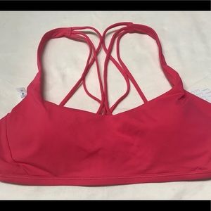 Lululemon NWT Free To Be Zen Bra- Size 10